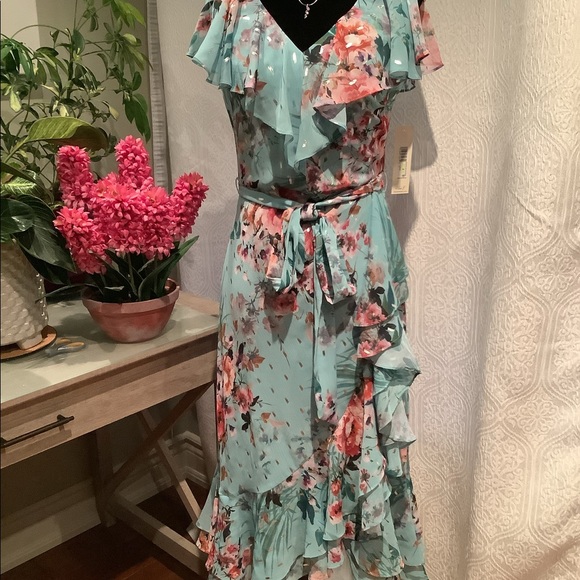 ELIZA J Ruffle Dress - Picture 2 of 4